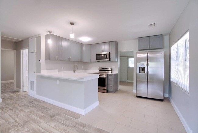 Foto del edificio - 1117 NW 7th Terrace