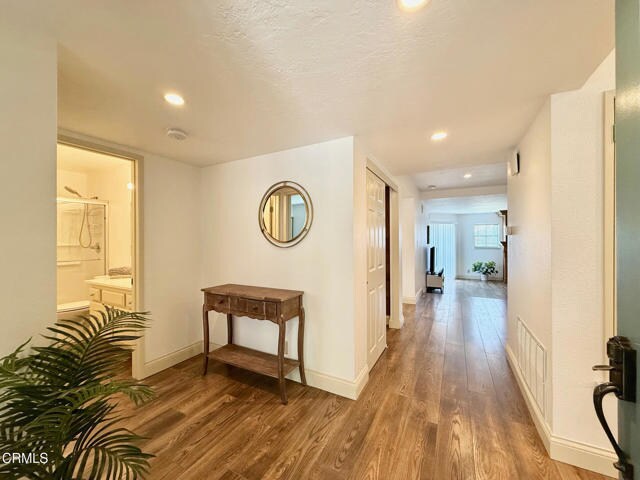 Foto del edificio - 615 Island View Cir