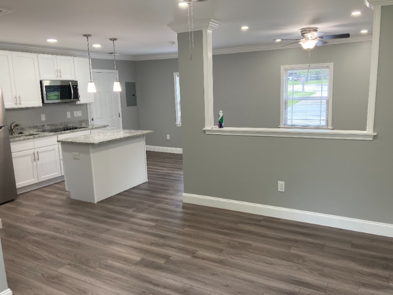 Foto principal - 230 McCall Rd