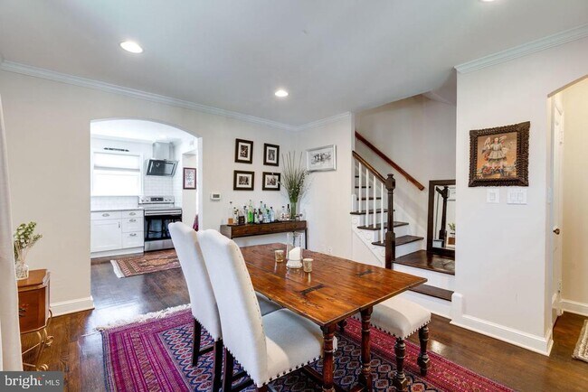 Building Photo - 247 Evans Ln