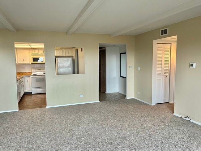 Building Photo - 13000 W Heiden Cir