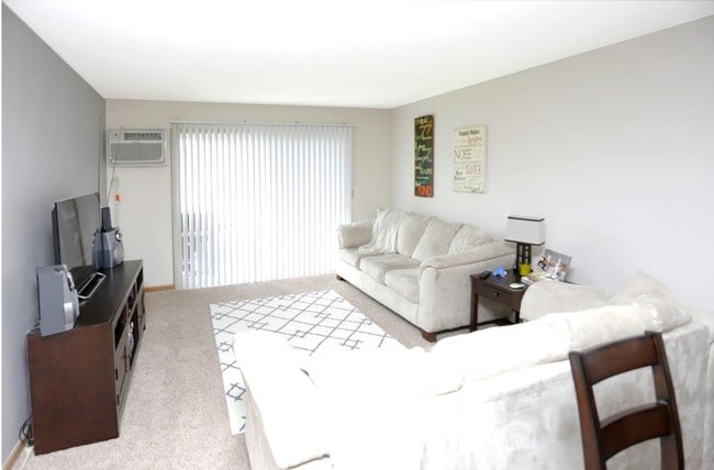 Foto del edificio - Edgewood Apartments