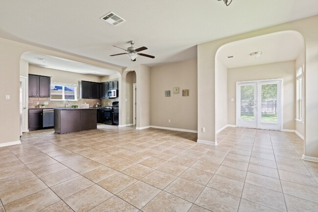 Foto del edificio - 3451 Mayfield Ranch Blvd