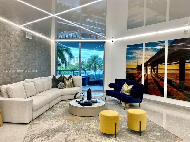 Building Photo - 17301 Biscayne Blvd