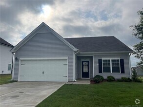Building Photo - 453 Troy Dr
