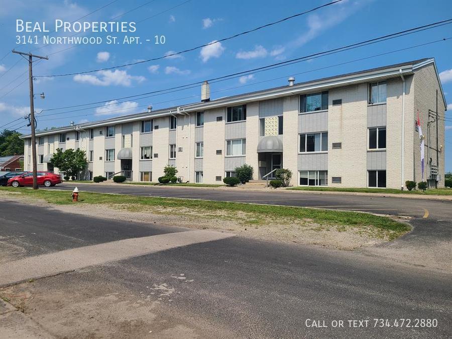 3141 Northwood Ave Unit 10, Toledo, OH 43606 Room for Rent in Toledo
