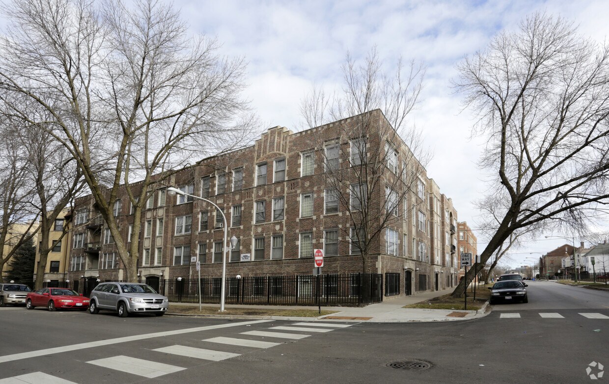 7549 S Kingston Ave, Chicago, IL 60649 7549 S Kingston Ave Chicago