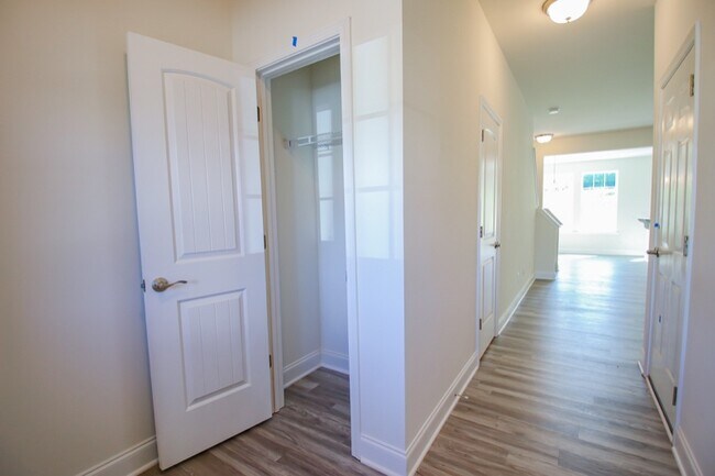 Building Photo - 4435 Lord Joseph Ct