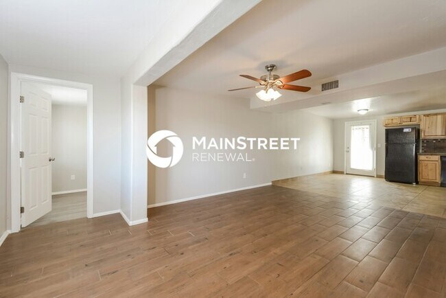 Building Photo - 4 Bedroom Pet-Friendly Home in Tucson, AZ ...