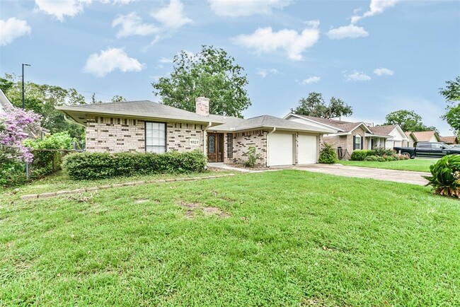 Foto del edificio - 4707 Northrup Dr