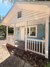 Building Photo - 904 S Lipona Rd