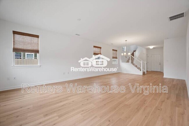 Building Photo - 500 Middleton Wy