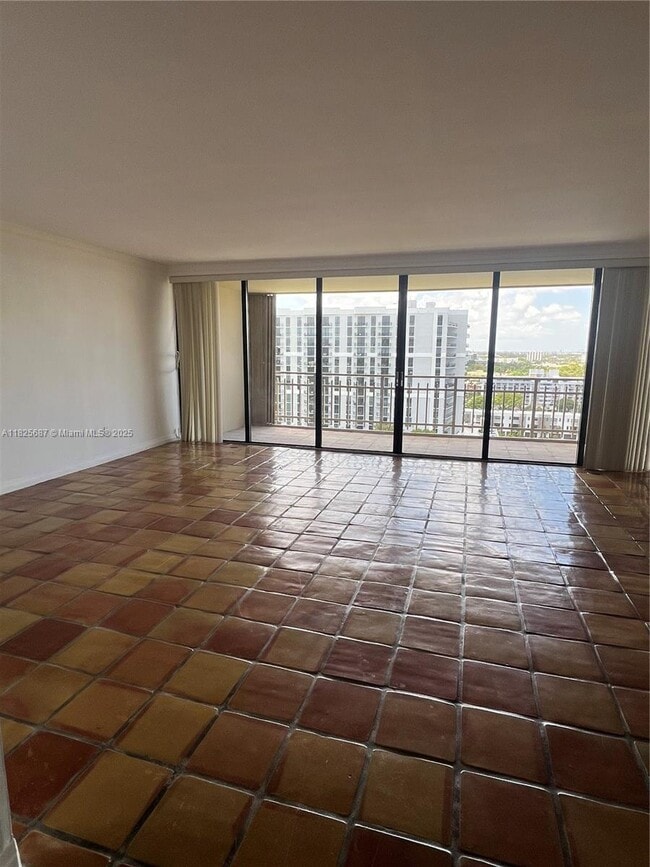 Building Photo - 11113 Biscayne Blvd