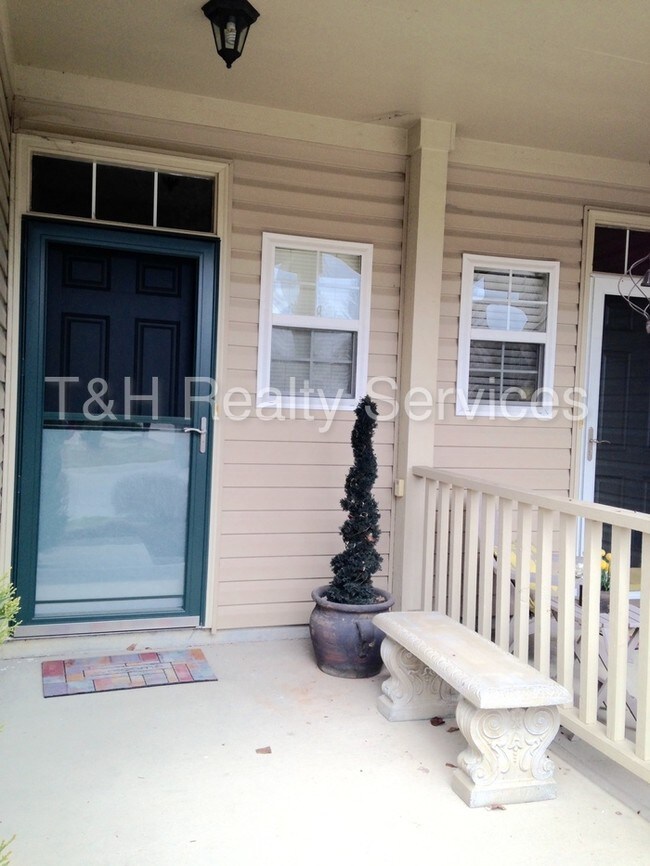Foto del edificio - 7224 Wyatt Ln