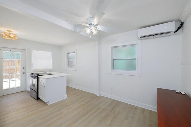 Foto del edificio - 618 7th Ave N