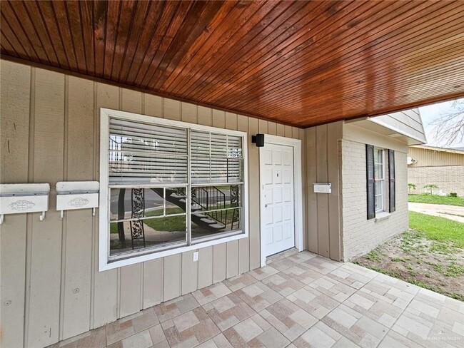 Foto del edificio - 1113 Shasta Ave