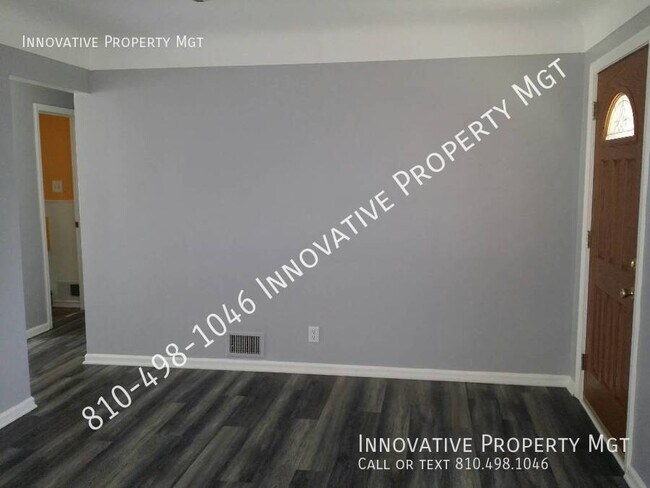 Building Photo - $200 off move in costs! Charming 3 bedroom...
