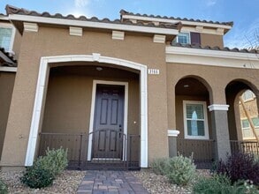 Building Photo - 3166 McKenna Dawn Ave