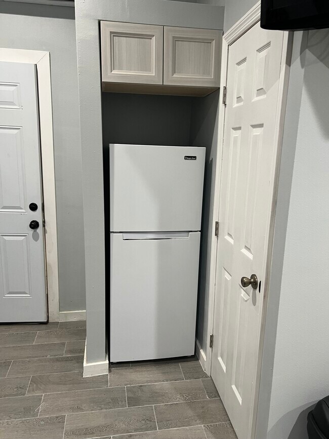 Foto del edificio - 1345 Hazel St NW