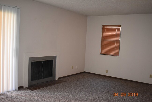 Building Photo - 5727 Autumn Ridge Ct