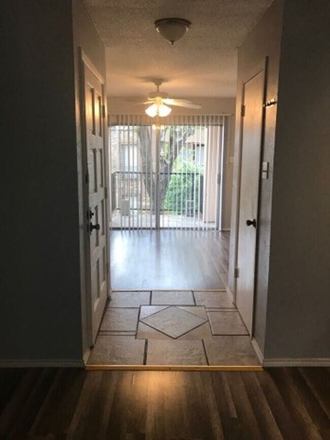 Foto del edificio - Condo Available at Boca Club Condominiums!