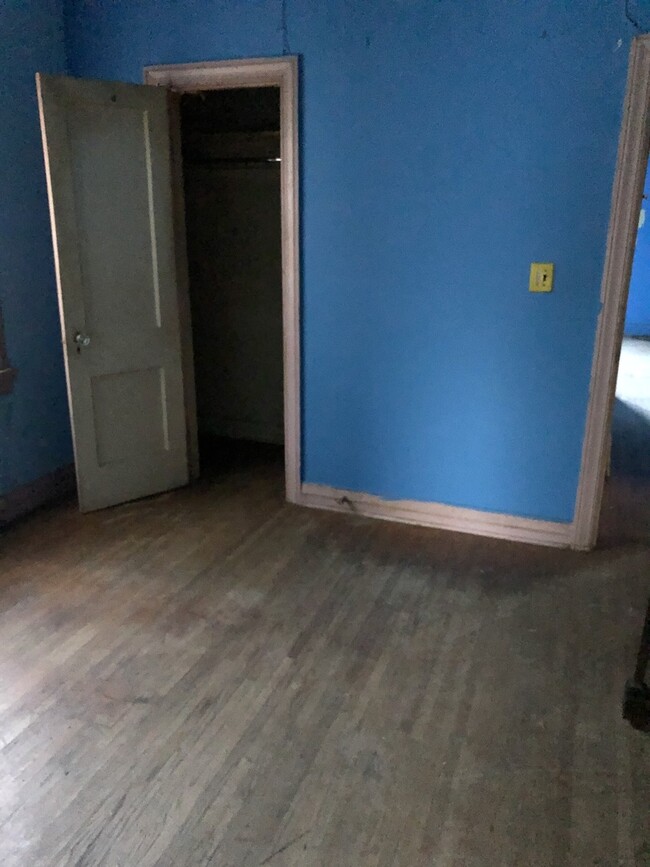 Foto del edificio - Three bedroom one bath home