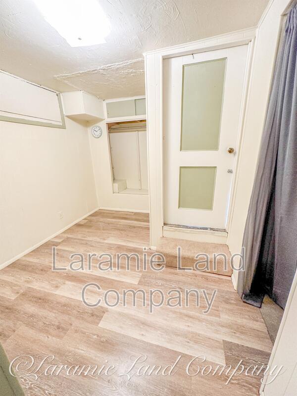 Foto principal - 412 E Gibbon St