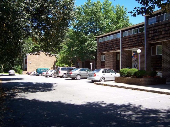 Building Photo - Manorway