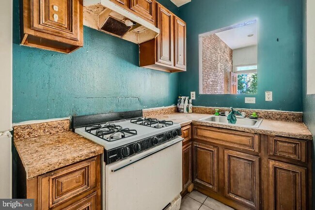 Foto del edificio - 1332 W Lafayette Ave