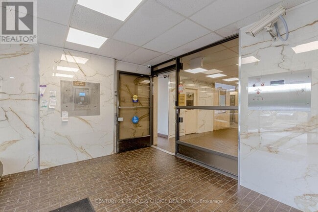 Building Photo - 45 Sunrise Ave