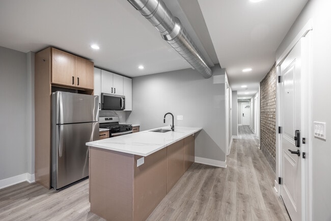 Building Photo - 2403 N Kedzie Blvd