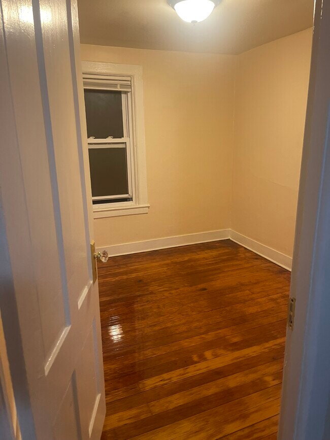 280 Bradford Rd Unit 2, Bradford, RI 02808 Apartments in Bradford, RI