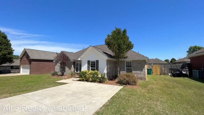 Building Photo - 4 br, 2 bath House - 140 Sterling Drive