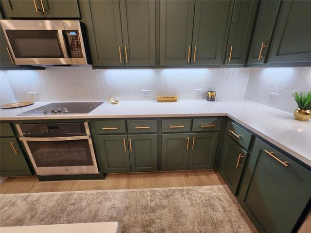 Foto del edificio - 632 Blue Rdg Dr