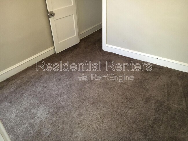 Foto del edificio - 5560 N 40th St