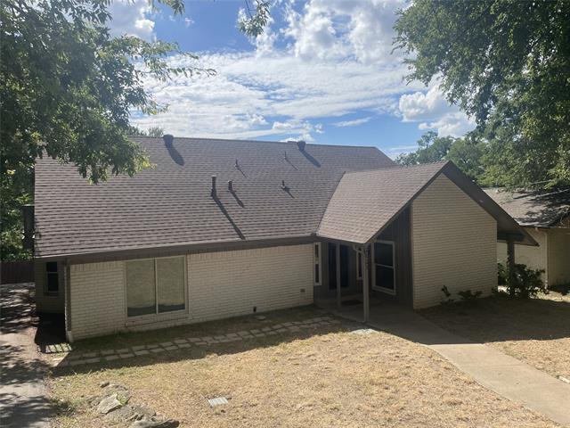 Foto principal - 2021 Wildwood Dr