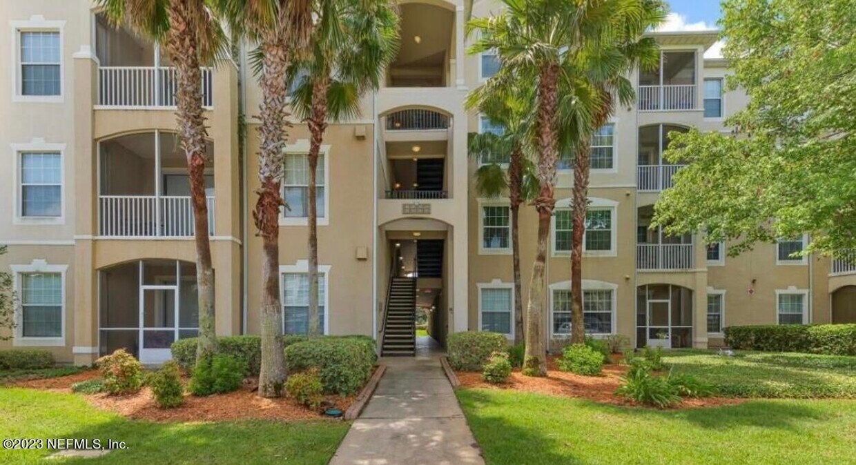 7801 Point Meadows Dr Unit 2301, Jacksonville, FL 32256 Condo for