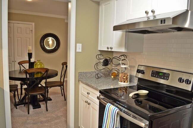 Foto del edificio - 10019 Regal Park Ln