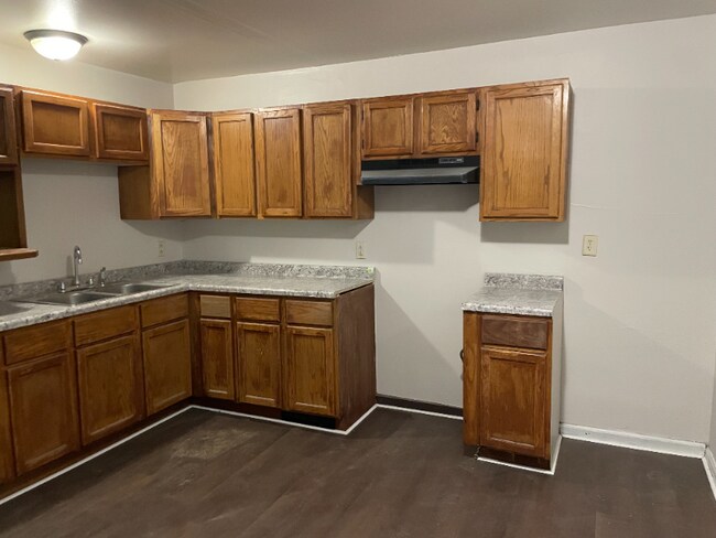 Foto del edificio - 6121 12th Ave