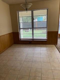 Building Photo - 825 Nun Ct