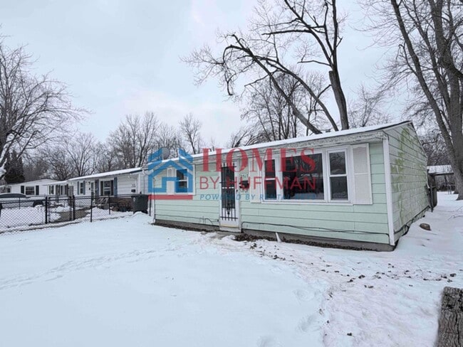 Building Photo - Two Bedroom House | Deposit Special!!!