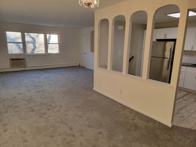 Foto del edificio - 1155 E 72nd St