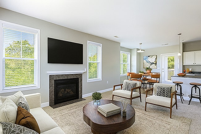 ASP Living Dining and Kitchen - Aspen Lakes