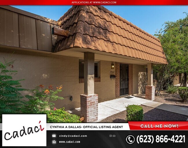 Building Photo - Bristol Court Remodeled 3 bed 2 bath Condo
