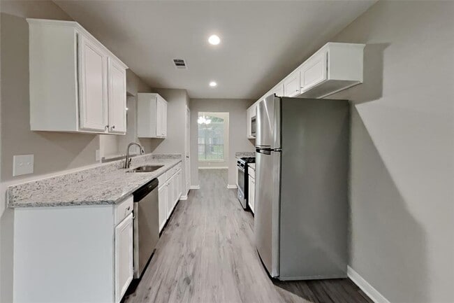 Building Photo - 22819 Williamschase Dr
