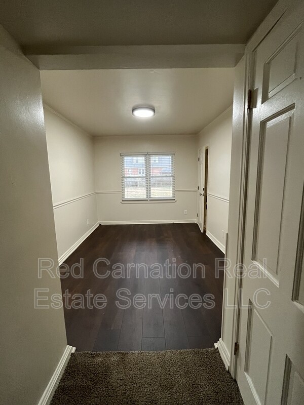 Foto del edificio - 1434 Antoinette Ave