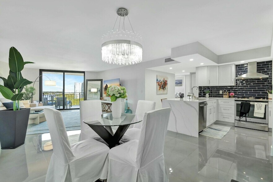 Foto principal - 3912 S Ocean Blvd