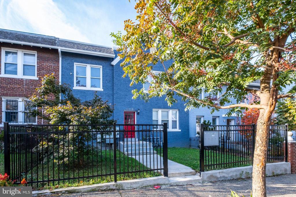 Foto del edificio - 1113 Penn St NE