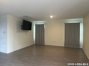 Foto del edificio - 9106 orbital