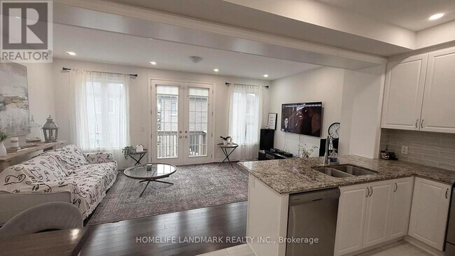 Photo du bâtiment - 66 Haskins Cres